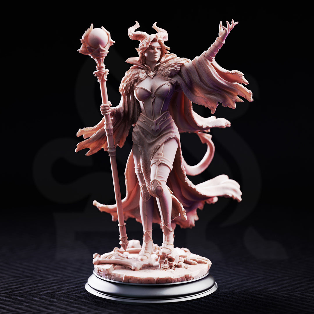Tiefling Dark Sorceress - Mallory