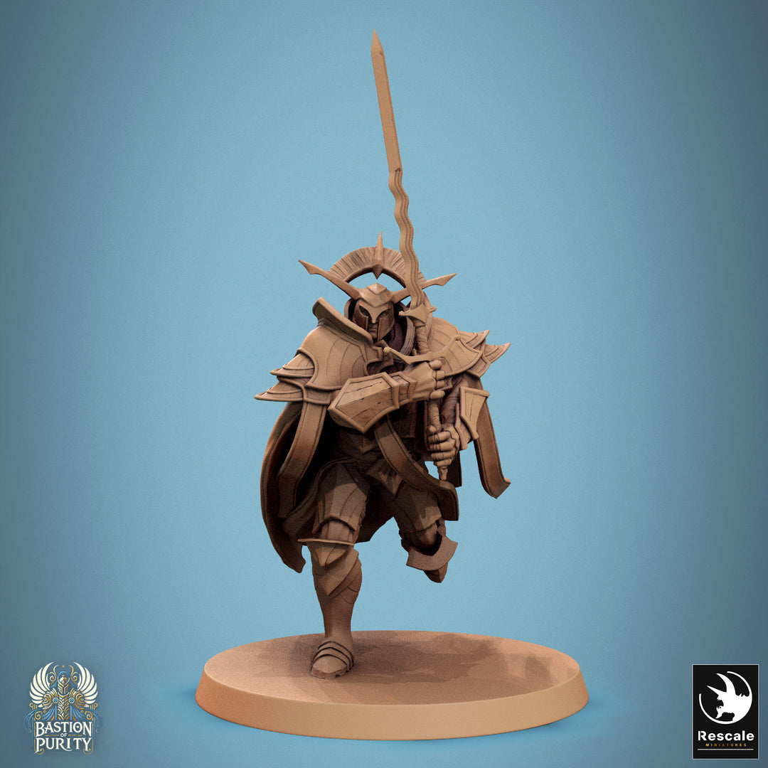 Aeterna Infantry - General unpainted resin character miniature by Rescale Miniatures, 28-32mm DnD tabletop model.