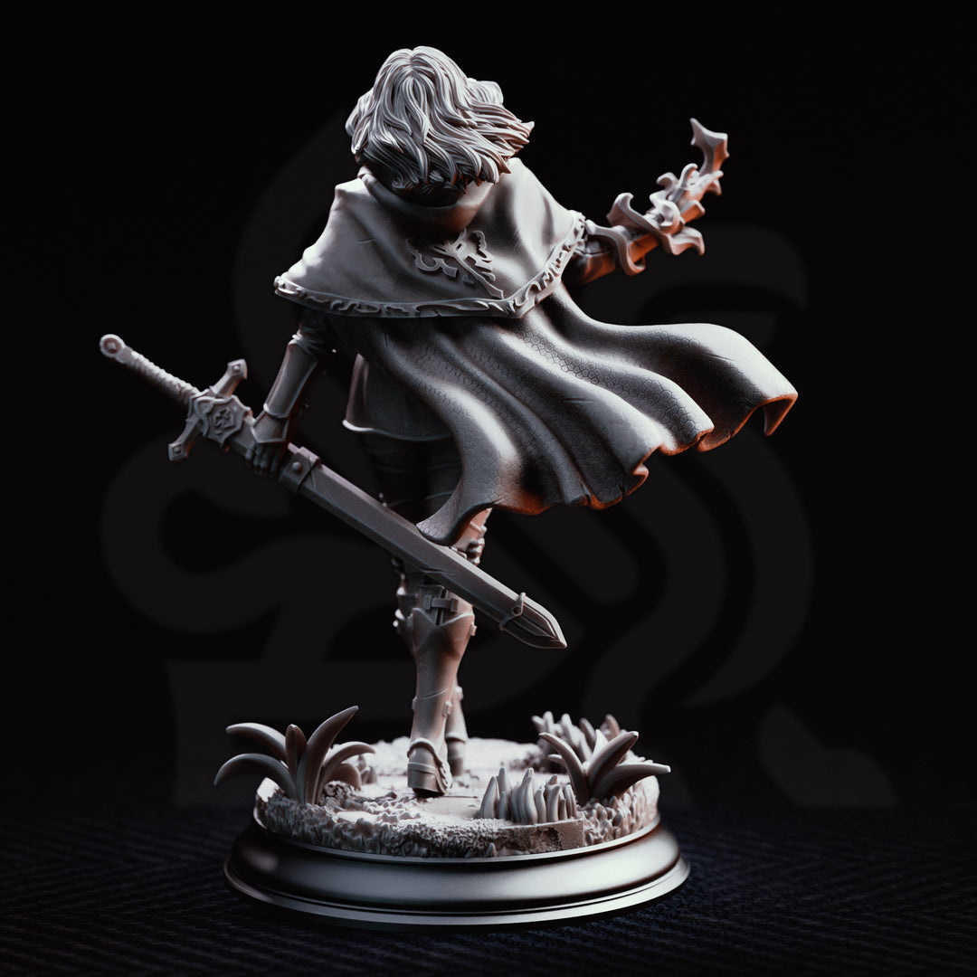 Spellknight Defender - Erina of Amarth