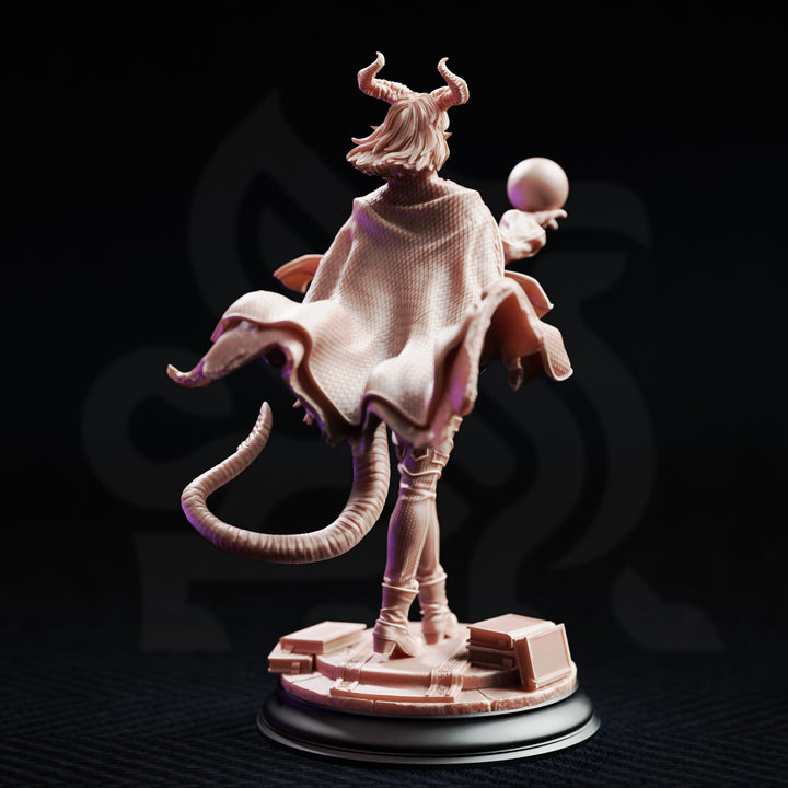 Tiefling Enchantment Sorceress - Ivy Dupré