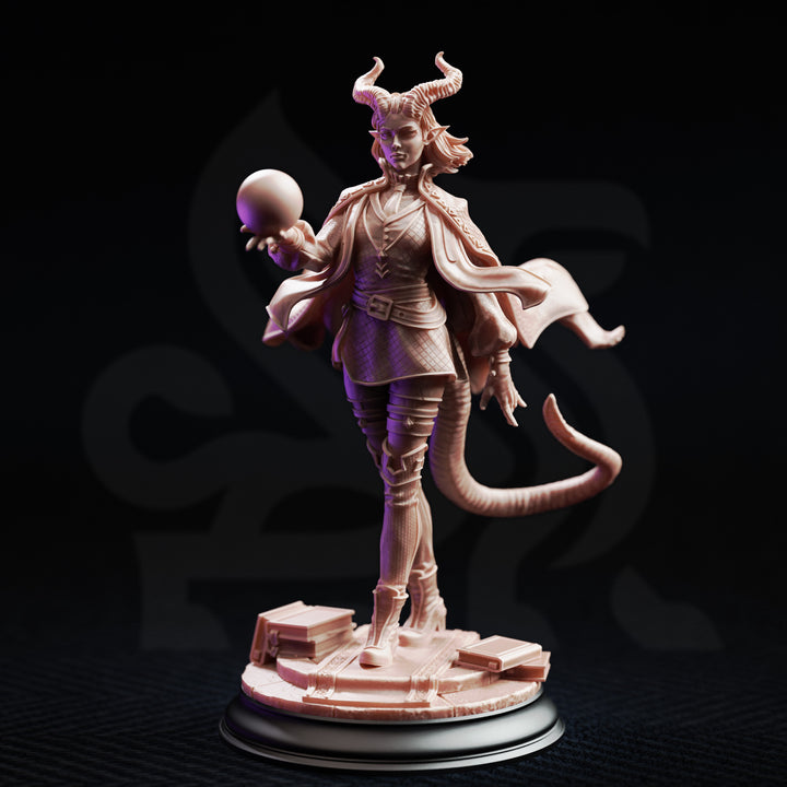 Tiefling Enchantment Sorceress - Ivy Dupré