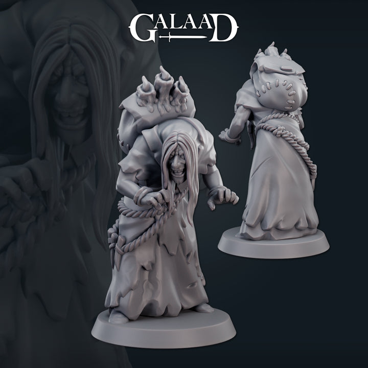 Witches and little monsters Bundle unpainted resin witch miniature by Galaad Miniatures, 28-32mm DnD tabletop model.